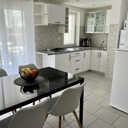 Orka Apartment